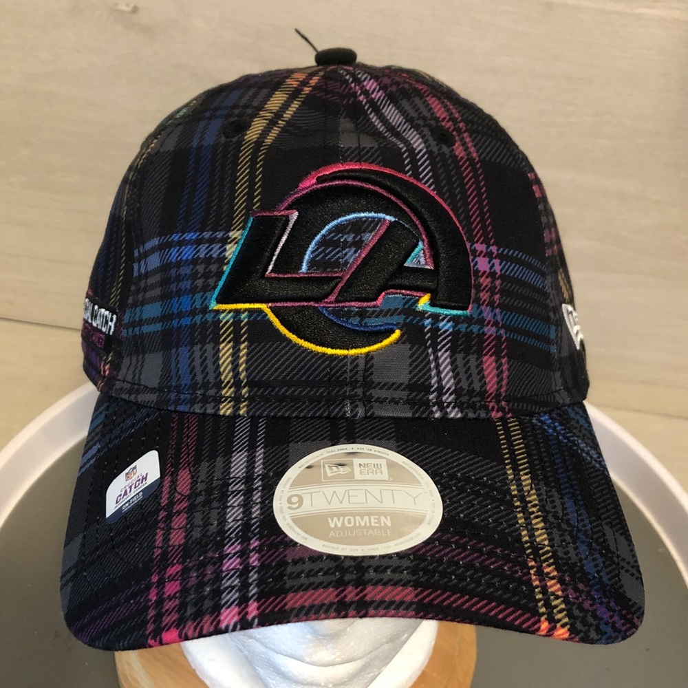Los Angeles Rams New Era Women’s Crucial Catch Intercept Cancer Hat Cap NWT Read
